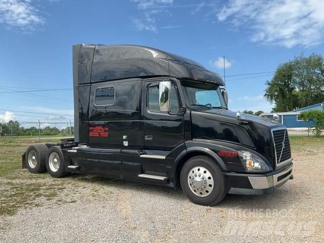 Volvo VNL Conventional Trucks / Tractor Trucks
