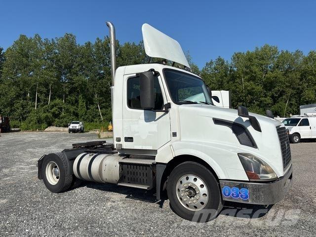 Volvo VNL Conventional Trucks / Tractor Trucks