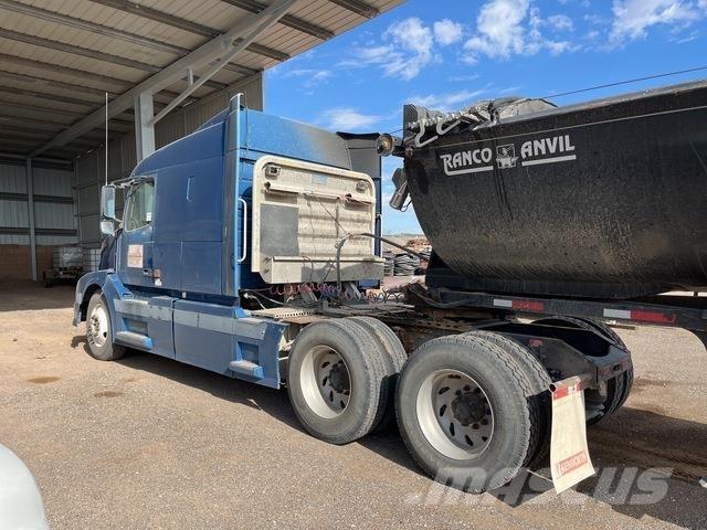 Volvo VNL Conventional Trucks / Tractor Trucks