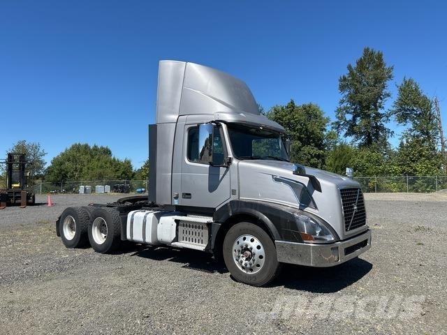 Volvo VNL Conventional Trucks / Tractor Trucks