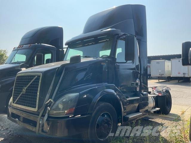 Volvo VNL Conventional Trucks / Tractor Trucks