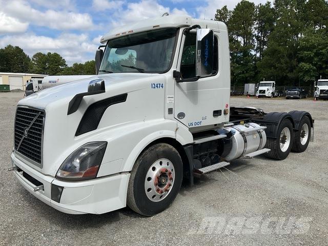 Volvo VNL Conventional Trucks / Tractor Trucks