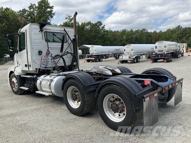 Volvo VNL Conventional Trucks / Tractor Trucks