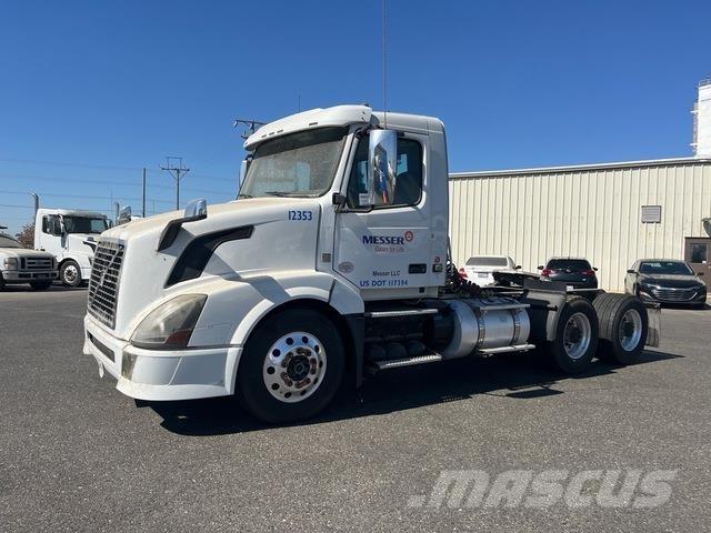 Volvo VNL Conventional Trucks / Tractor Trucks