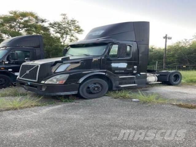 Volvo VNL Conventional Trucks / Tractor Trucks