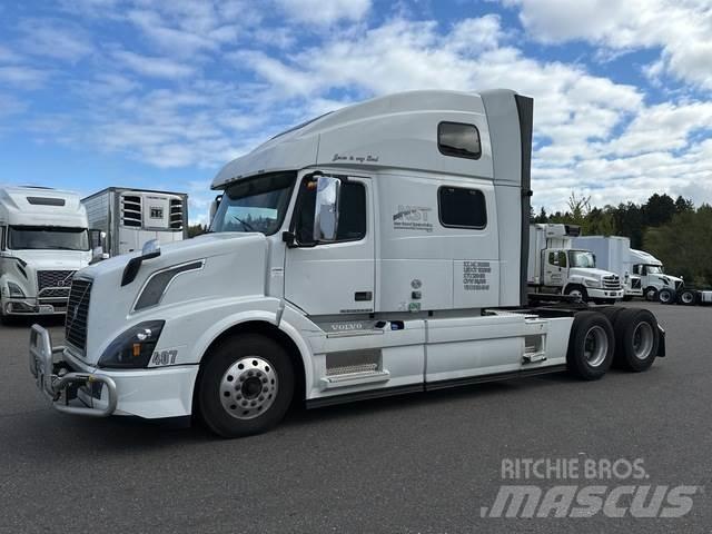 Volvo VNL 780 Conventional Trucks / Tractor Trucks