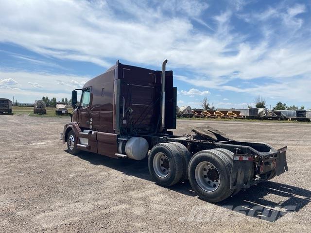 Volvo VNL630 Conventional Trucks / Tractor Trucks