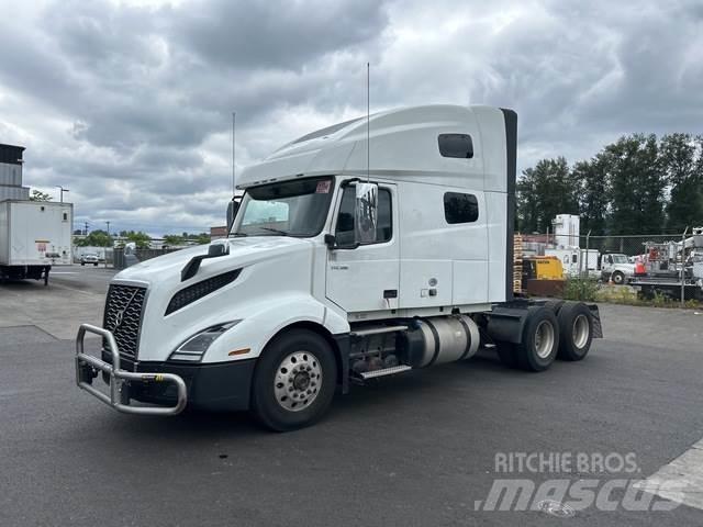 Volvo VNL760 Conventional Trucks / Tractor Trucks