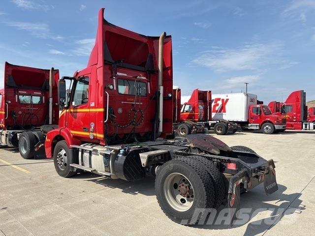 Volvo VNM Other