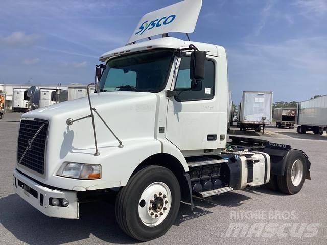 Volvo VNR42T Conventional Trucks / Tractor Trucks