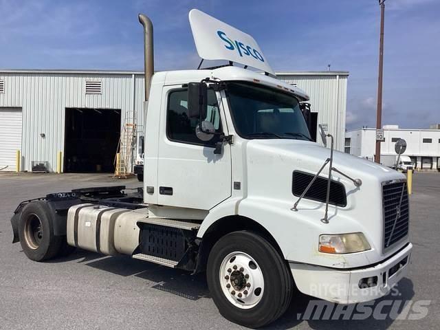 Volvo VNR42T Conventional Trucks / Tractor Trucks