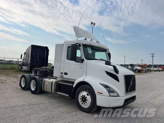 Volvo VNR64300 Conventional Trucks / Tractor Trucks