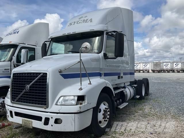 Volvo VNR64T Conventional Trucks / Tractor Trucks