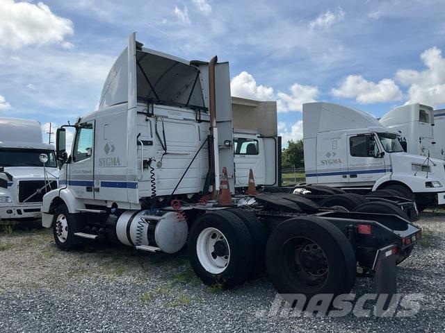 Volvo VNR64T Conventional Trucks / Tractor Trucks