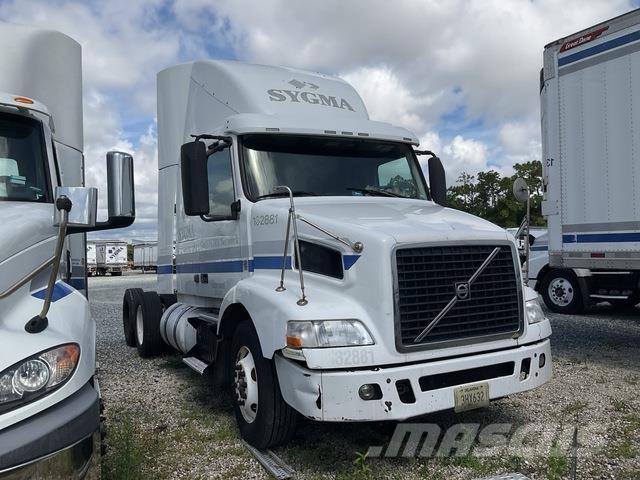 Volvo VNR64T Conventional Trucks / Tractor Trucks