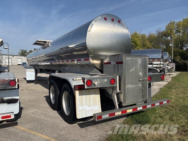Walker  Tank Trailers