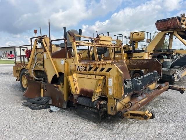 Weiler W530 Asphalt pavers