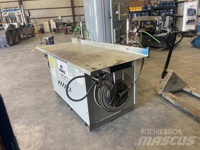 Western  Tank Trailers