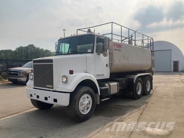 White/GMC  Farm Equipment - Others