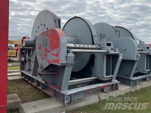  Winch Winches