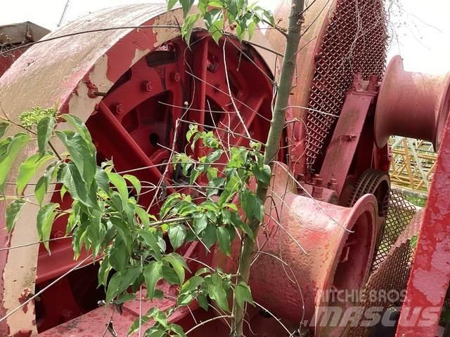  Winch Winches