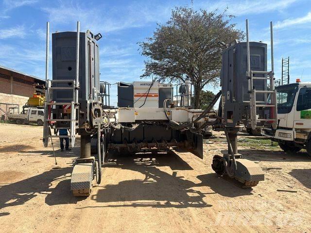 Wirtgen SP25 Concrete Pavers
