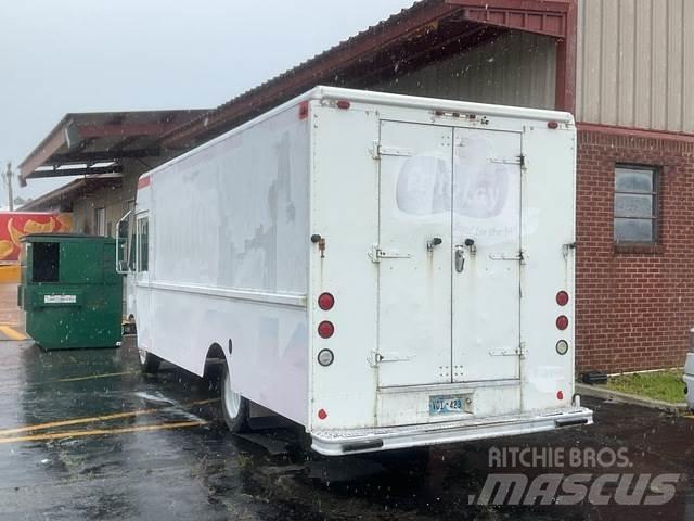 Workhorse P42 Panel vans