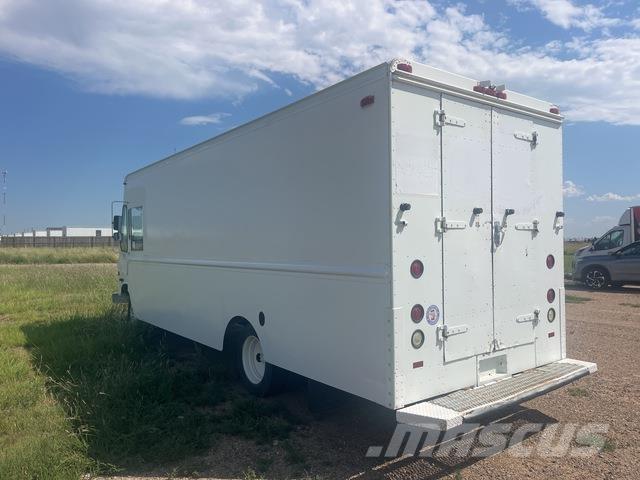 Workhorse P42 Box body