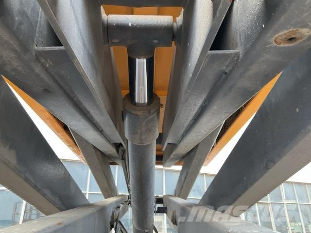 XCMG GTJZ1012 Scissor Lifts