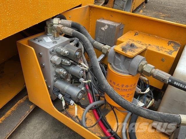 XCMG GTJZ1212 Scissor Lifts