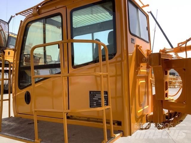 XCMG QAY800 Mobile and all terrain cranes