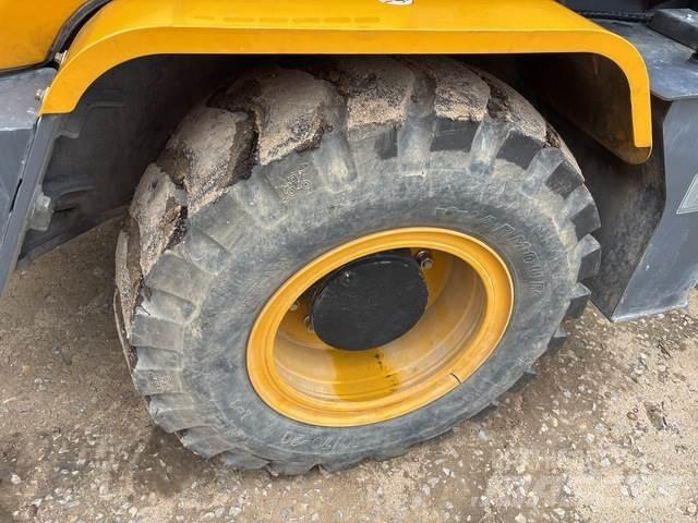 XCMG XC918HST Wheel Loaders