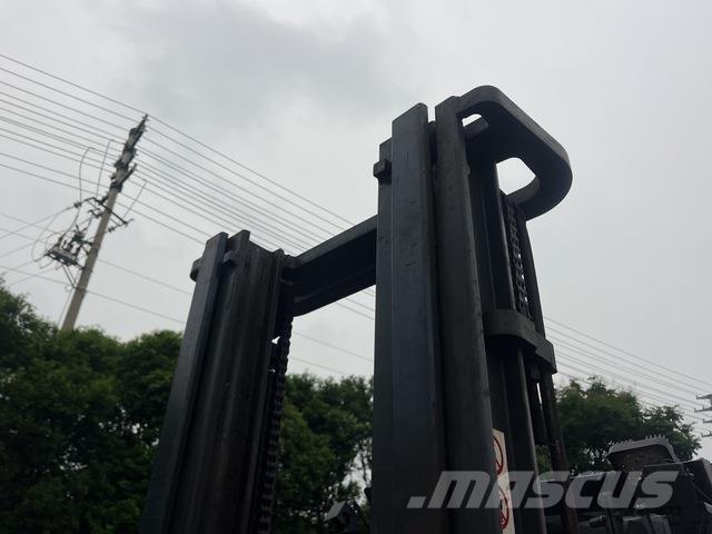 XCMG XCB-TW18 Electric Forklifts