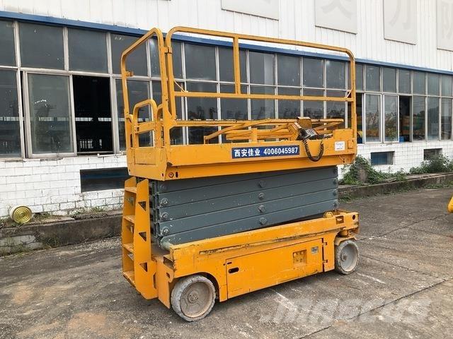 XCMG XG1212HD Scissor Lifts