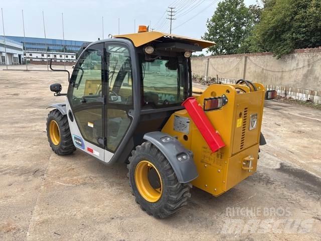 XCMG XT2506E Telescopic Handlers