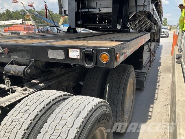  XL Specialized Lowboy trailer