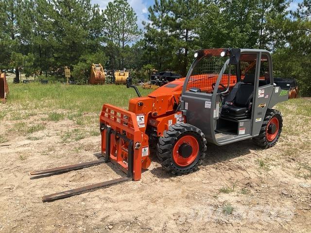 Xtreme XR619 Telescopic Handlers