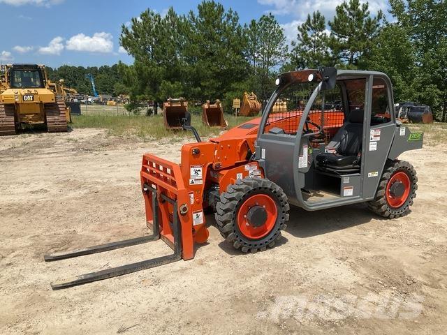 Xtreme XR619 Telescopic Handlers