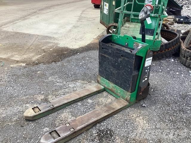 Yale MPB045VG Pallet Truck