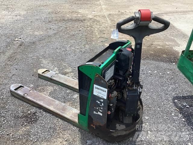 Yale MPB045VG Pallet Truck