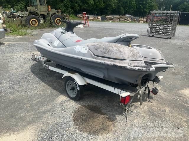 Yamaha  Work Boats / Barges
