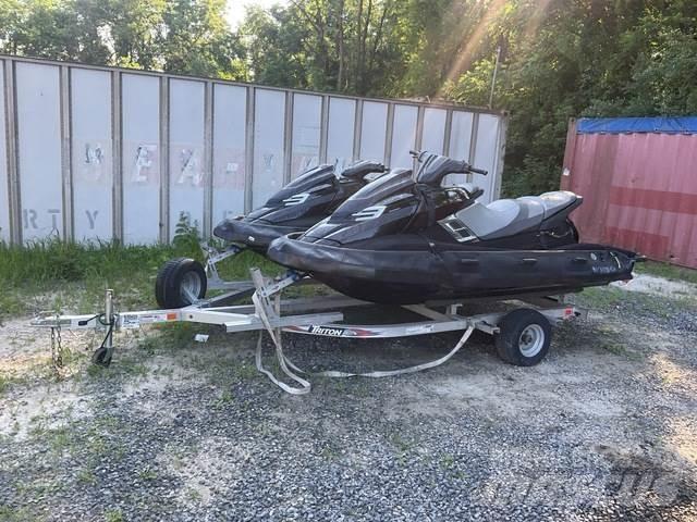 Yamaha  Work Boats / Barges