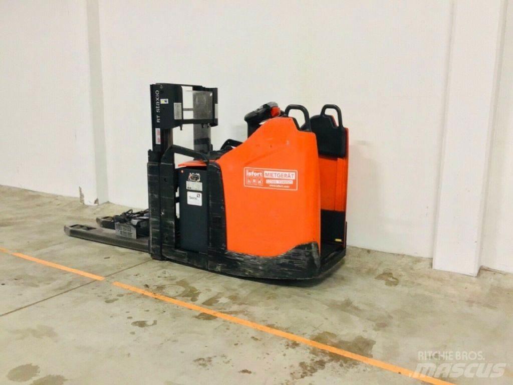 BT SPE200D Self Propelled Stackers