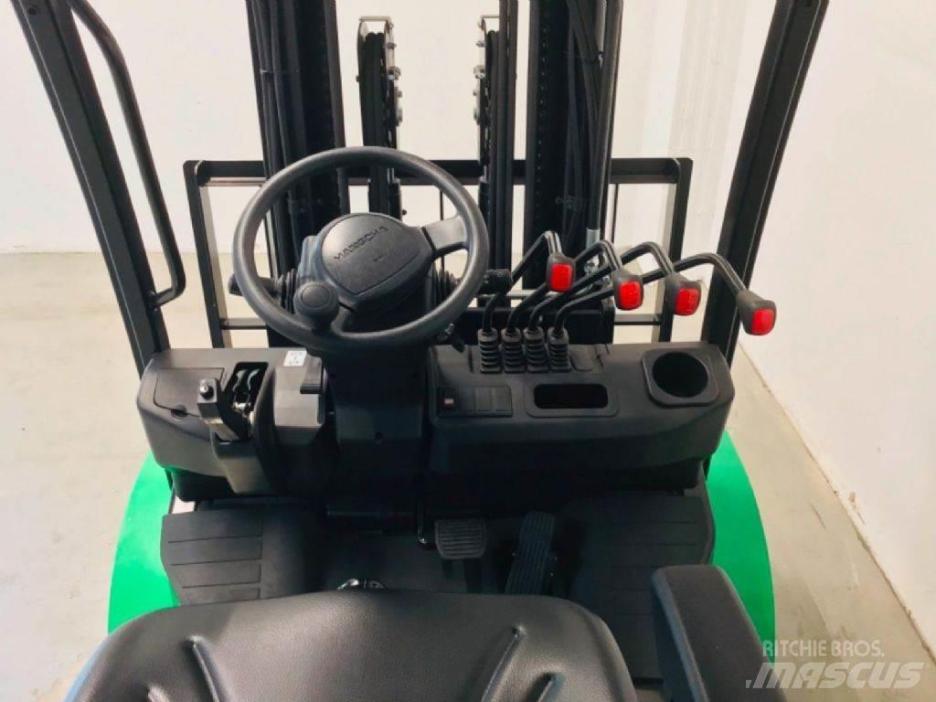 Hangcha CPD30-XD6-SI21 Electric Forklifts