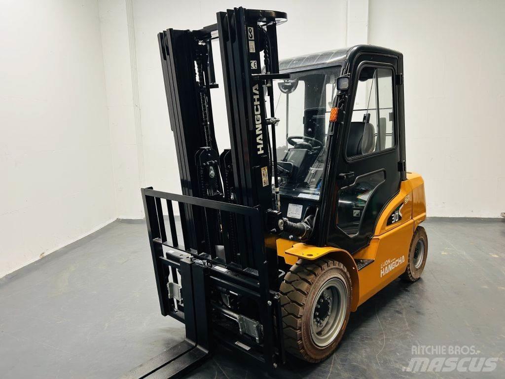Hangcha CPD30-XEY2-SI Electric Forklifts