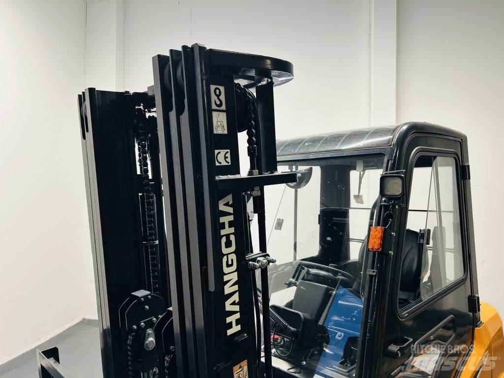 Hangcha CPD30-XEY2-SI Electric Forklifts