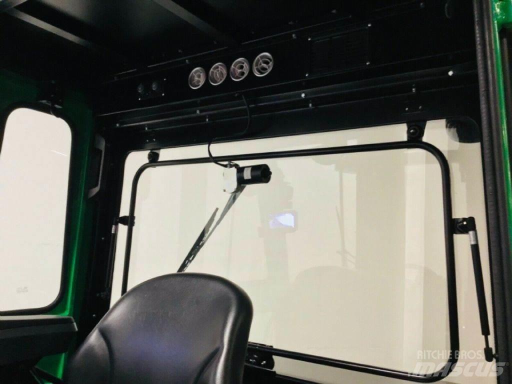 Hangcha CPD80-XLC4-I Electric Forklifts