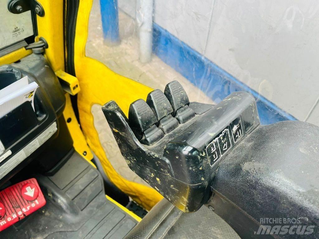 Hyster H3.0FT LPG trucks