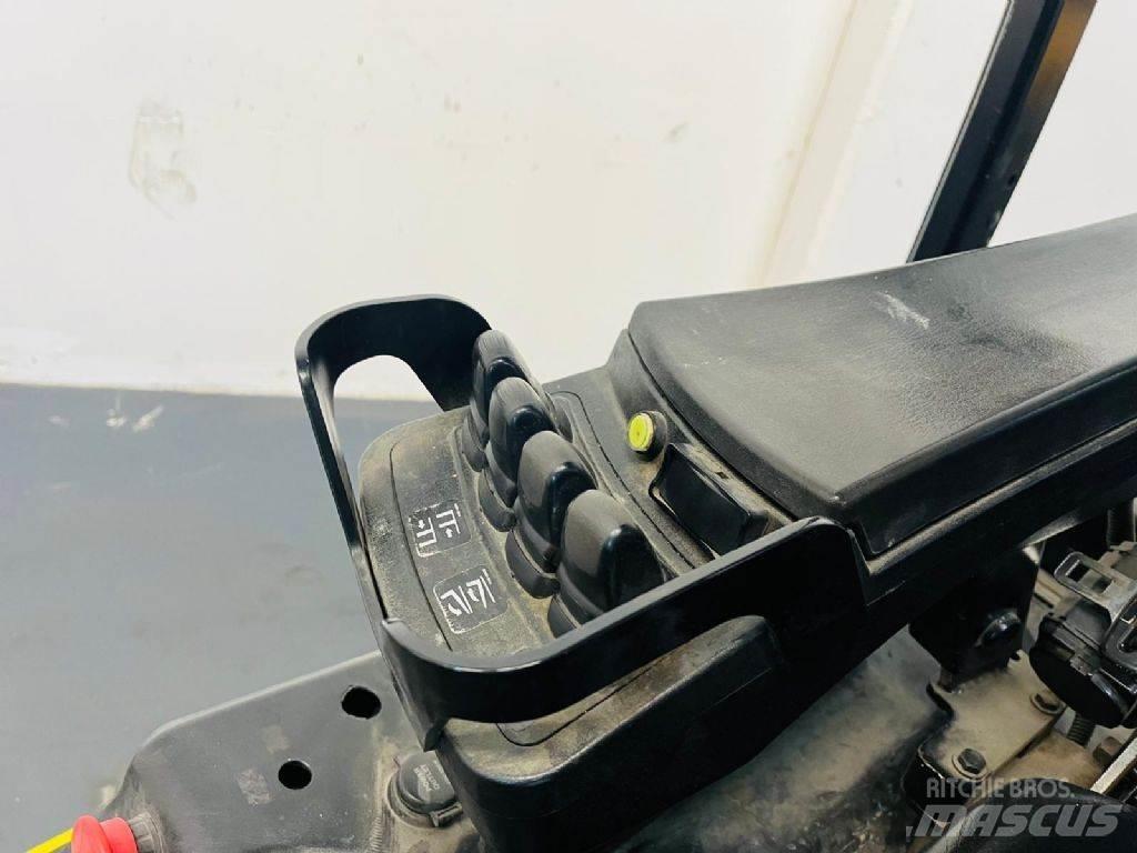 Hyundai 18BT-9 Electric Forklifts