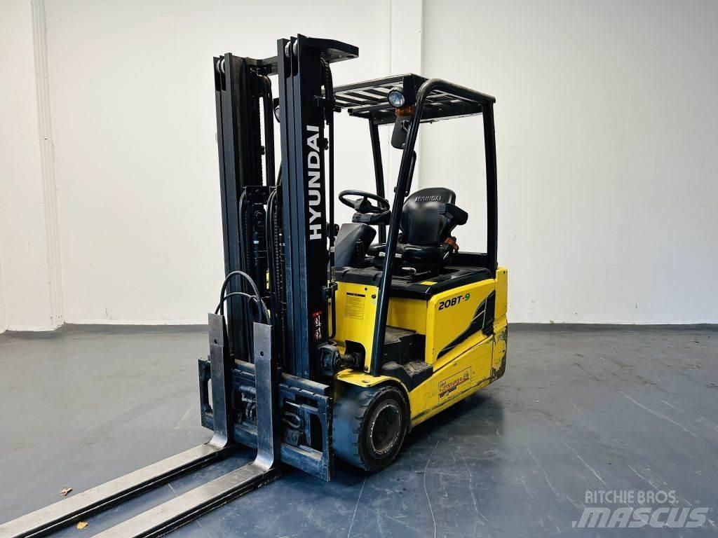 Hyundai 20BT-9 Electric Forklifts